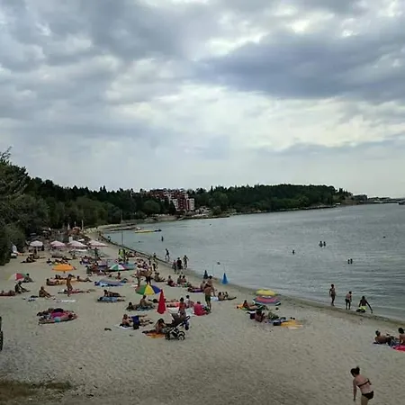 Elsi Sea Housе 3*