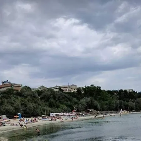 Elsi Sea Housе