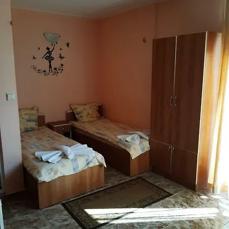 Guest house Elsi Sea Housе Nesebar